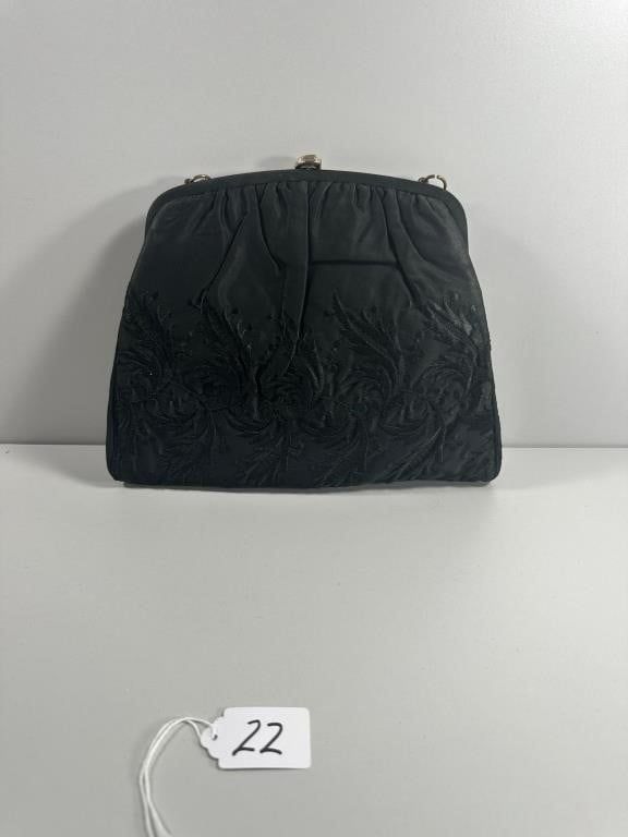 Garay Black Pleated Satin Evening Bag. A vintage Garay black pleated satin evening bag. This 