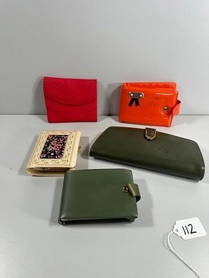 A Collection of Five Assorted Vintage-Style Wallet. A collection of five assorted vintage-style 