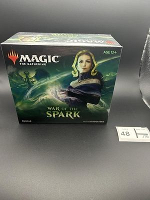 War of the Spark - Bundle. SealedContains:• 10 War of the Spark booster packs• 1 card box• 1 