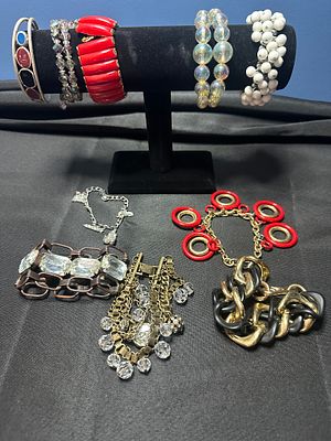 Costume Jewelry Bracelets. Nine assorted vintage and contemporary costume jewelry bracelets 
