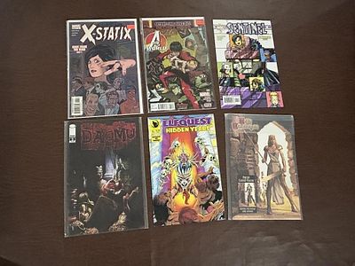 Mixed Comic Book Lot (6 issues). Please review photos for condition