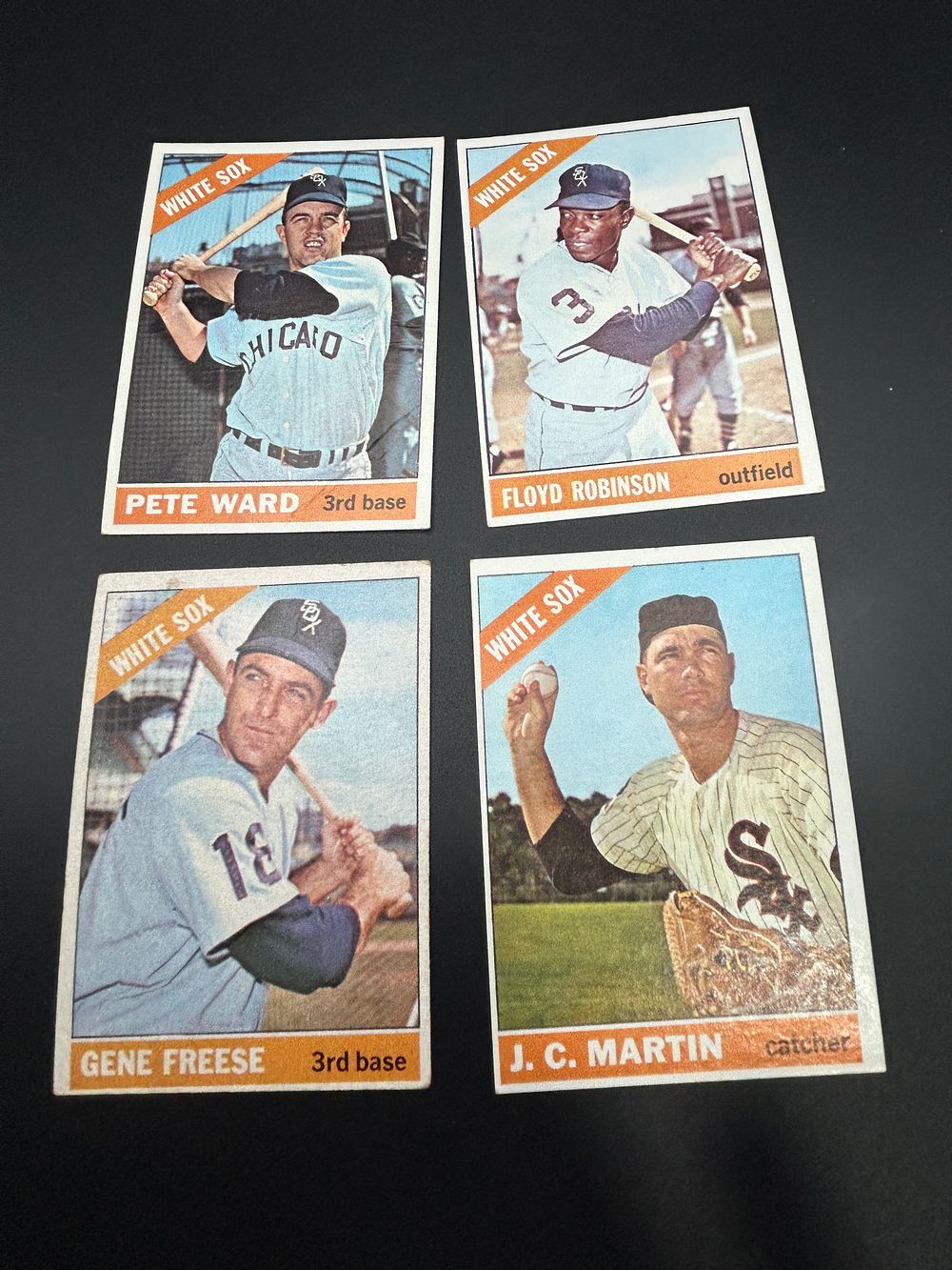 Lot 147: Four 1966 Topps Chicago White Sox Baseball Cards including Floyd Robinson and Pete Ward