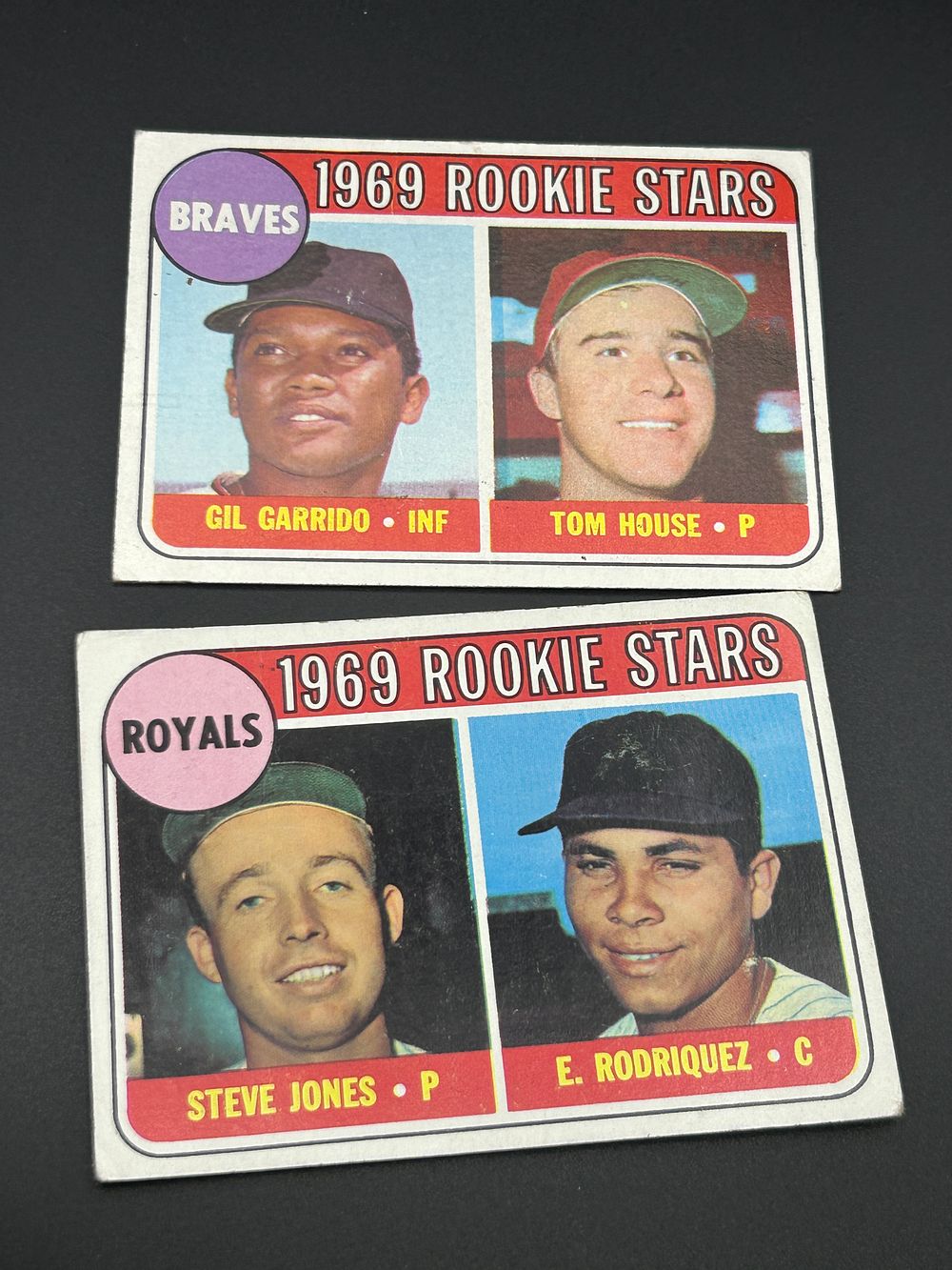 Lot 183: Two 1969 Topps Rookie Stars Baseball Cards No. 331 Atlanta Braves and No. 49 Kansas City Royals