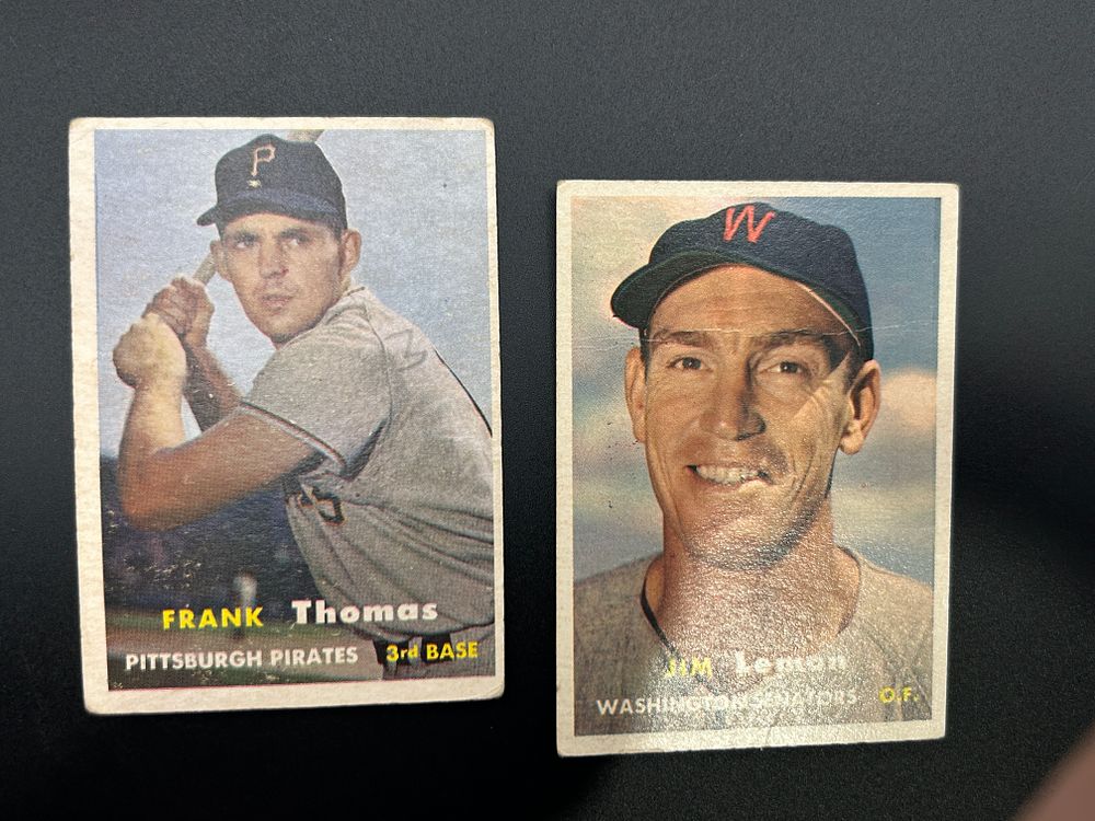 Lot 202: Two 1957 Topps Baseball Cards featuring Frank Thomas and Jim Lemon