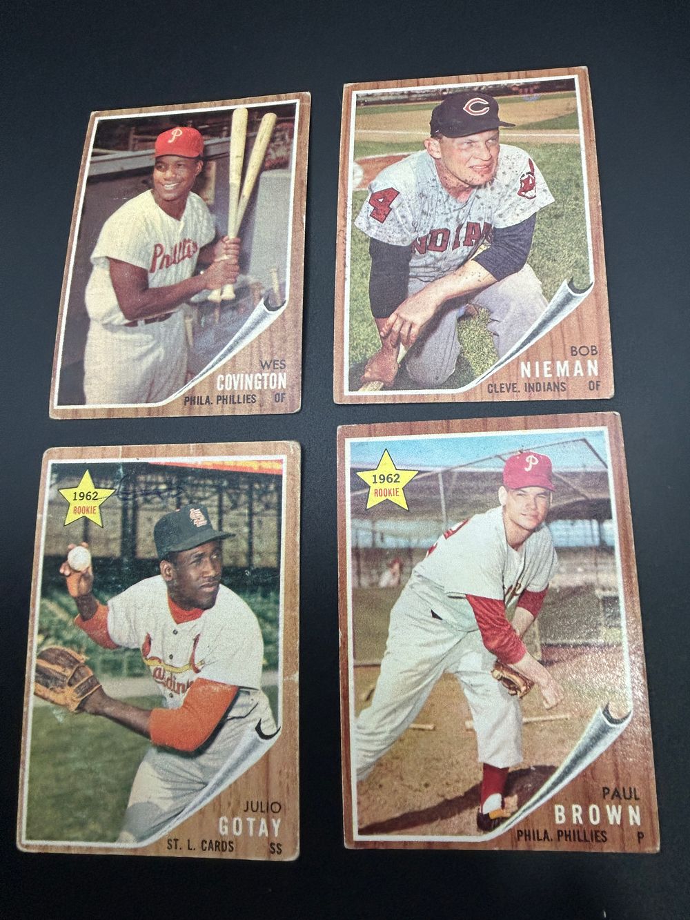Lot 205: A Set of 1962 Topps Baseball Cards Featuring Phillies and Cardinals Star Rookies