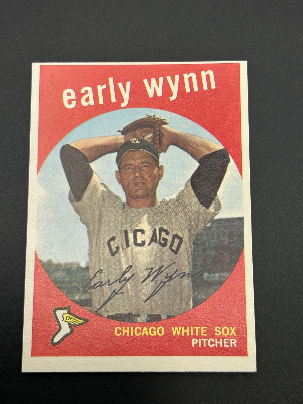 Lot 222: 1959 Topps Early Wynn Baseball Card Number 260 Chicago White Sox