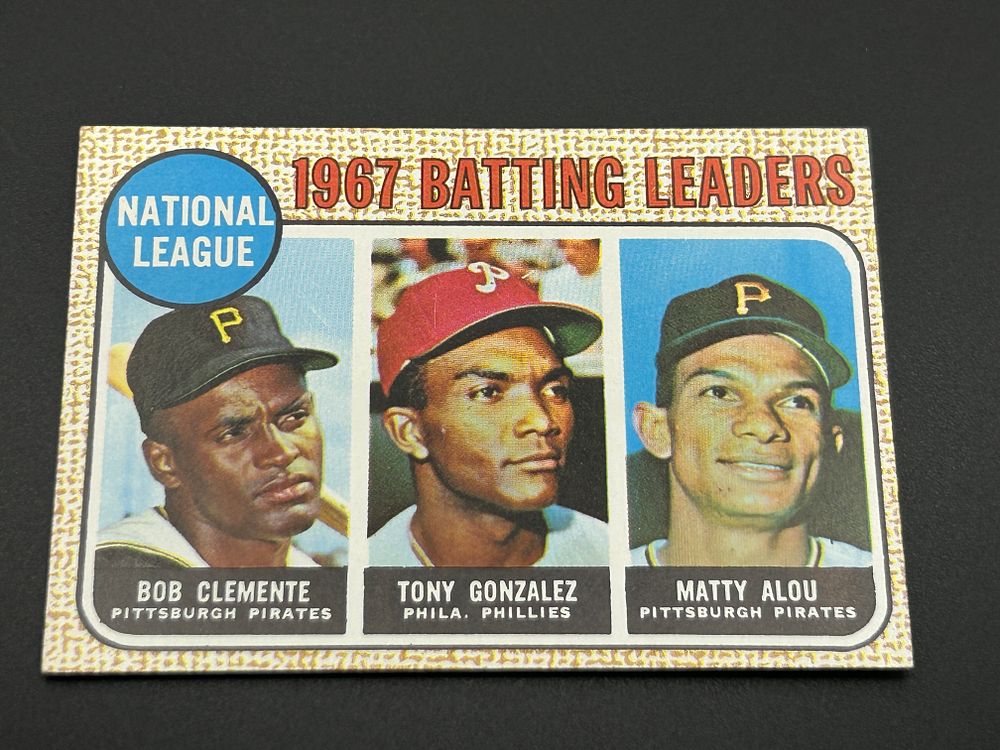 Lot 242: 1968 Topps #1 National League 1967 Batting Leaders Roberto Clemente Tony Gonzalez Matty Alou