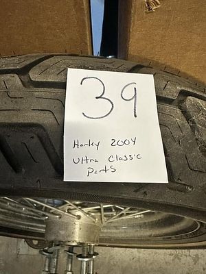 2004 Harley Ultra Classic Rear End Parts. Removed almost immediately to mod bike to trike. 