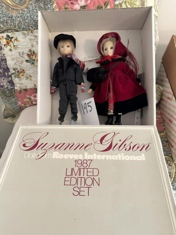 Lot 195: 1987 Suzanne Gibson "La Petite Patineuse" Dolls
