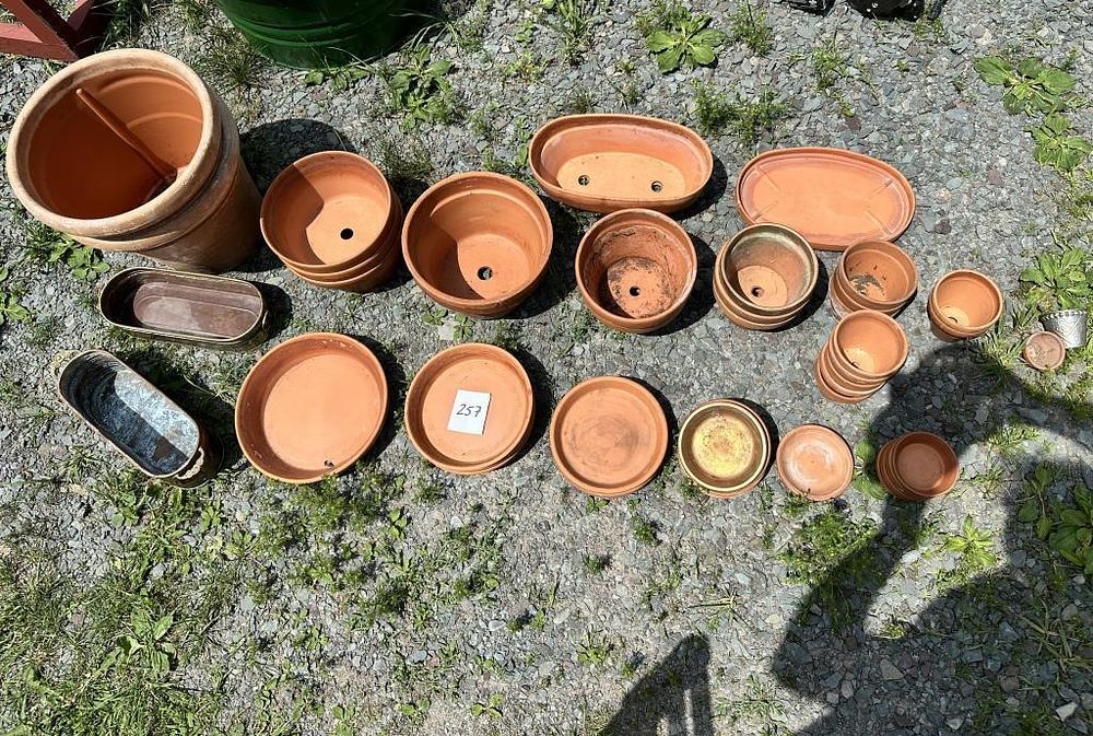 Lot 257: Various Terracotta Clay Pots and Saucers