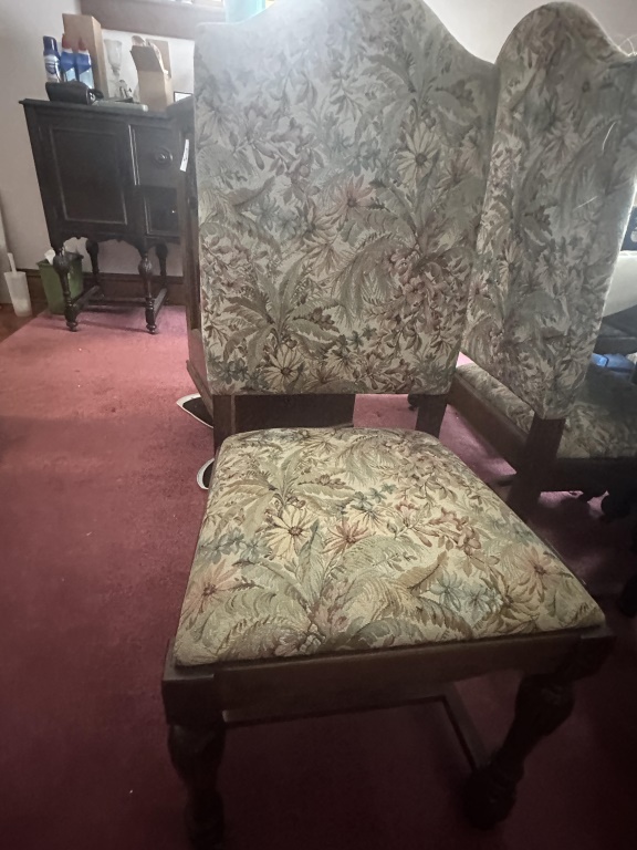 Dining Table With 6 Upholstered Chairs dining table with 6 upholstered chairs. 3 table leaves included. Table measures approx 60"x45