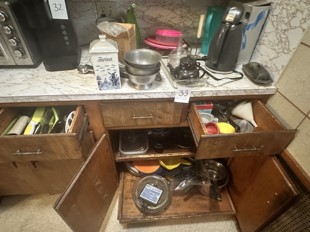 Pickers Rights Lower Cabinets, Counter and Spice Rack