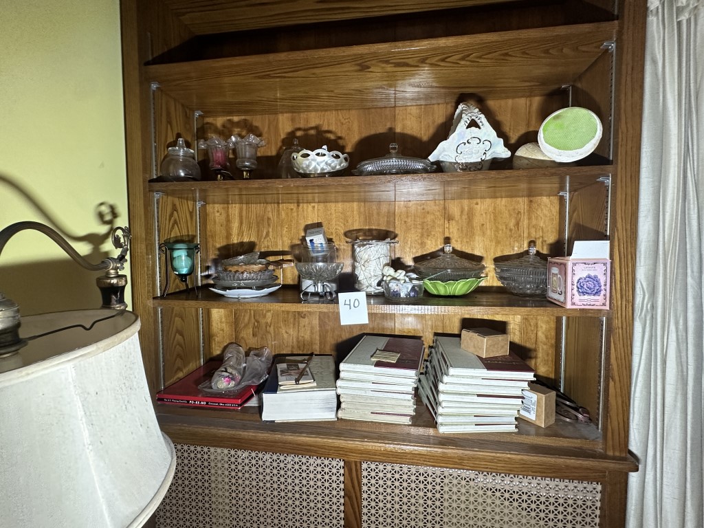 Contents of Bookshelf