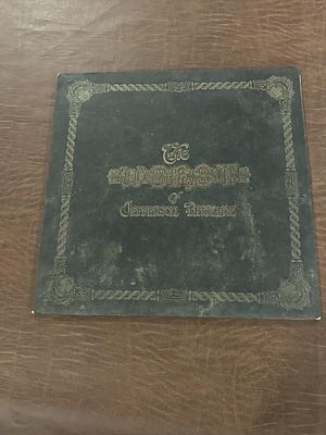 Jefferson Airplane “The Worst Of” LP Album. Vintage Jefferson Airplane record album in the 