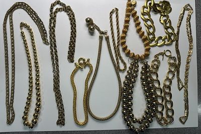 Vintage Gold-Tone Chain & Bead Necklace. Collection