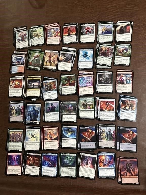 Lot 329: 2025 MTG Marvel Super Heroes Playset Lot 150+