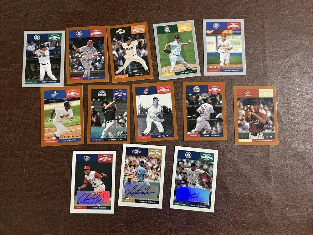 Lot 346: 2004 Donruss Team Heroes Baseball Auto Lot