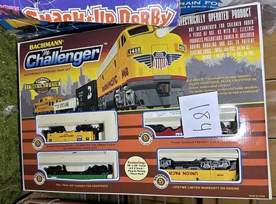 Bachmann "The Challenger" HO Scale Electric Train. Set; Item present in box. Not checked for 