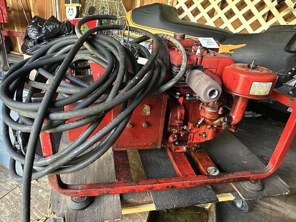 Lot 191: Generac 3,000-Watt Portable Generator