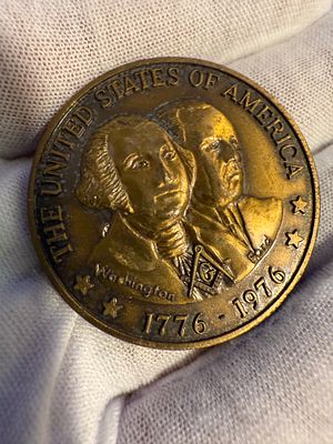 A Freemasons commemorative coin, issued by the District of Columbia Lodge, marking the 200th 