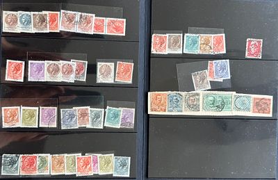 Lot of classic stamps from Italy, mainly dating from the first half of the 20th century. 