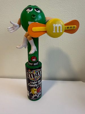 M&amp;M's "Light Up Candy Fan" novelty – Green character design. This collectible candy toy 