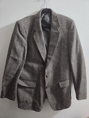 Vintage Harris Tweed Herringbone Jacket – Centaur Gold Collection, Made in Great Britain 