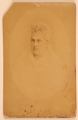 [Автограф Великой Княгини Ольги Константиновны — королевы Греции].Фотография Великой Княгини 