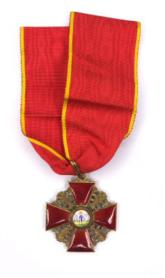 Ordenszeichen der Hl. Anna 2. Klasse, am Ordensband. Russisches Kaiserreich, Petrograd 