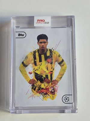 כדורגל - גוד בלינגהאם במדי דורטמונד קלף מיוחד של Topps כחלק Project 22 
הקלף מגיע עם מגן אקרילי 