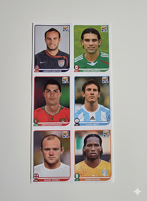 כדורגל מונדיאל 2010 - לוט מדבקות נדיר לא חתוך של פניני שכולל את מסי ורונאלדו . כדורגל מונדיאל 