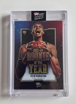 כדורסל NBA - וויקטור וואביאמה החייזר קלף רוקי מיוחד מגיע עם מגן אקרילי מיוחד . כדורסל NBA - 