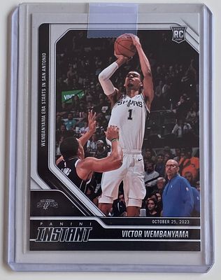 כדורסל NBA - קלף רוקי של וויקטור וואביאמה שיצא במהדורה מוגבלת על ידי פניני . כדורסל NBA - קלף 