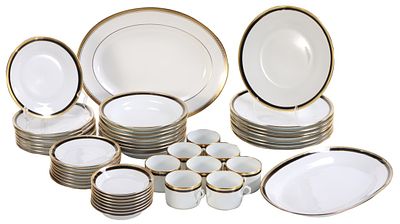 50 PC. SET OF GINORI PALERMO CHINA SERVICE. INCLUDES 8 EA. CUPS, SAUCERS, DINNER, SALAD AND. 50 