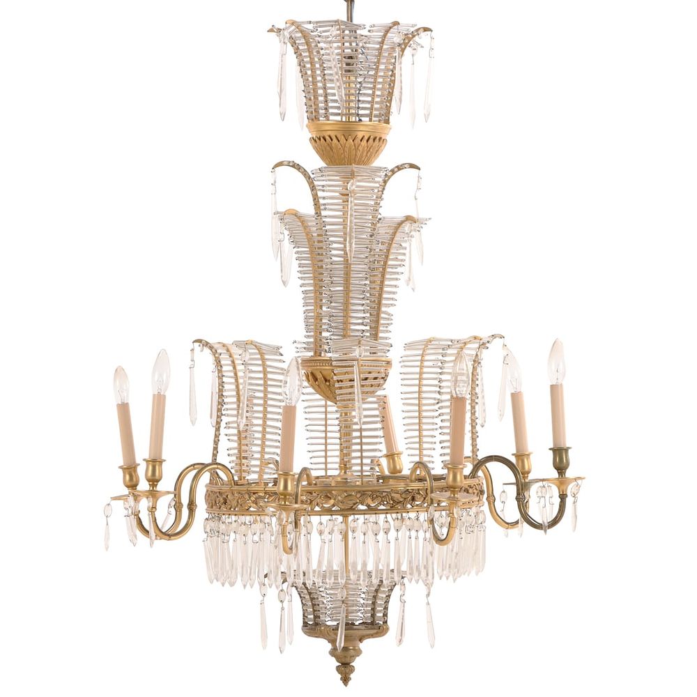 ELEGANT RUSSIAN STYLE BRONZE AND CRYSTAL CHANDELIER HAVING TEN LIGHTS. Elegant Russian style 