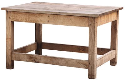 FRENCH SOLID OAK TABLE WITH BOX STRETCHER AND PEGGED CONSTRUCTION. French solid oak table with 