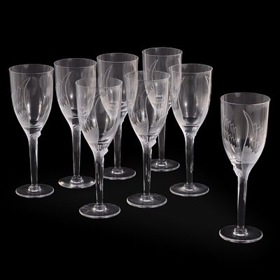 A SET OF EIGHT LALIQUE CRYSTAL WINE GLASSES IN ORIGINAL BOXES C. SECOND HALF 20TH CENTURY. A 
