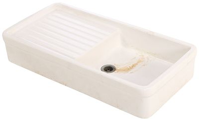 PORCELAIN FARM HOUSE SINK WITH DRAIN BOARD C 1900. Porcelain farm house sink with drain board C 