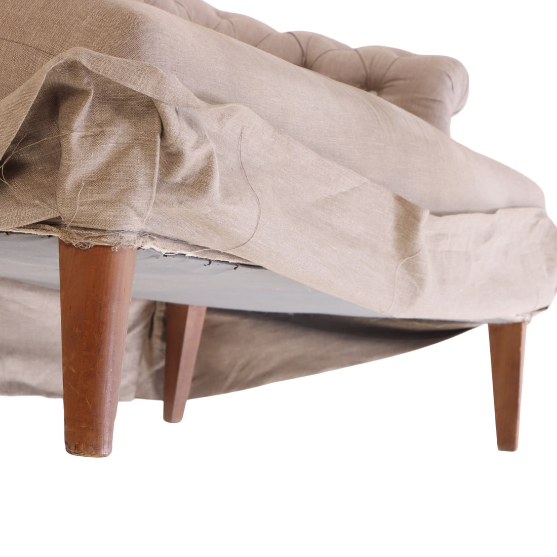 FRENCH BUTTON BACK UPHOLSTERED SETTEE C 1940.