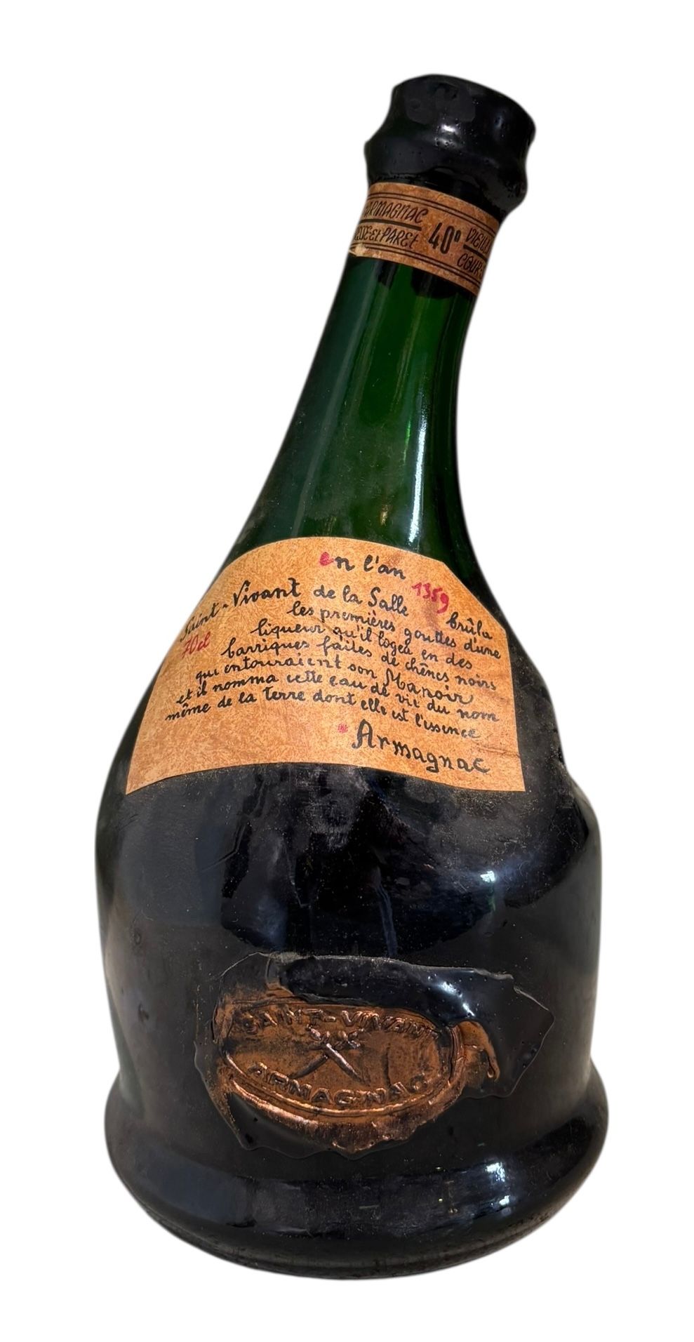 ארמנייק צרפתי - סיינט ויויאן - שנות ה50-60 - מצב טוב מאוד 
750 מ"ל. 40%. 
. Armagnac Saint 