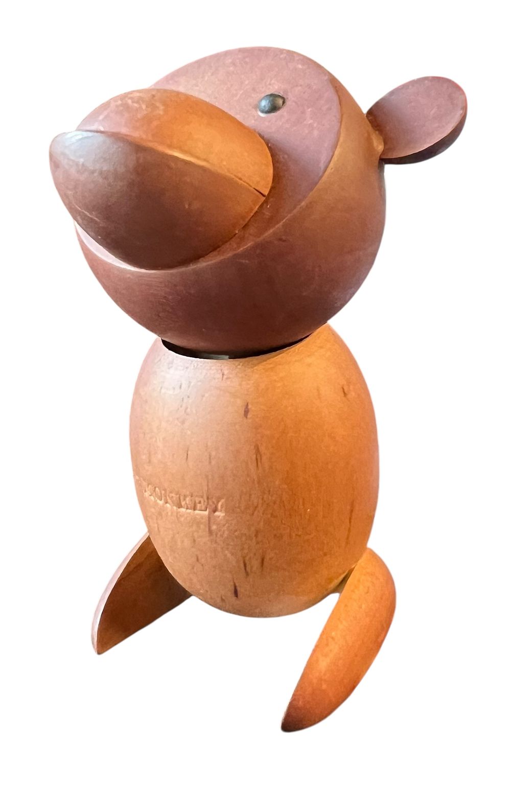 ROYAL PET - בובת עץ טיק יפנית 
פיגורת קוף 
שנות ה - 60. 
תוצרת SENSHUKAI יפן. 
עיצוב בהשראה 