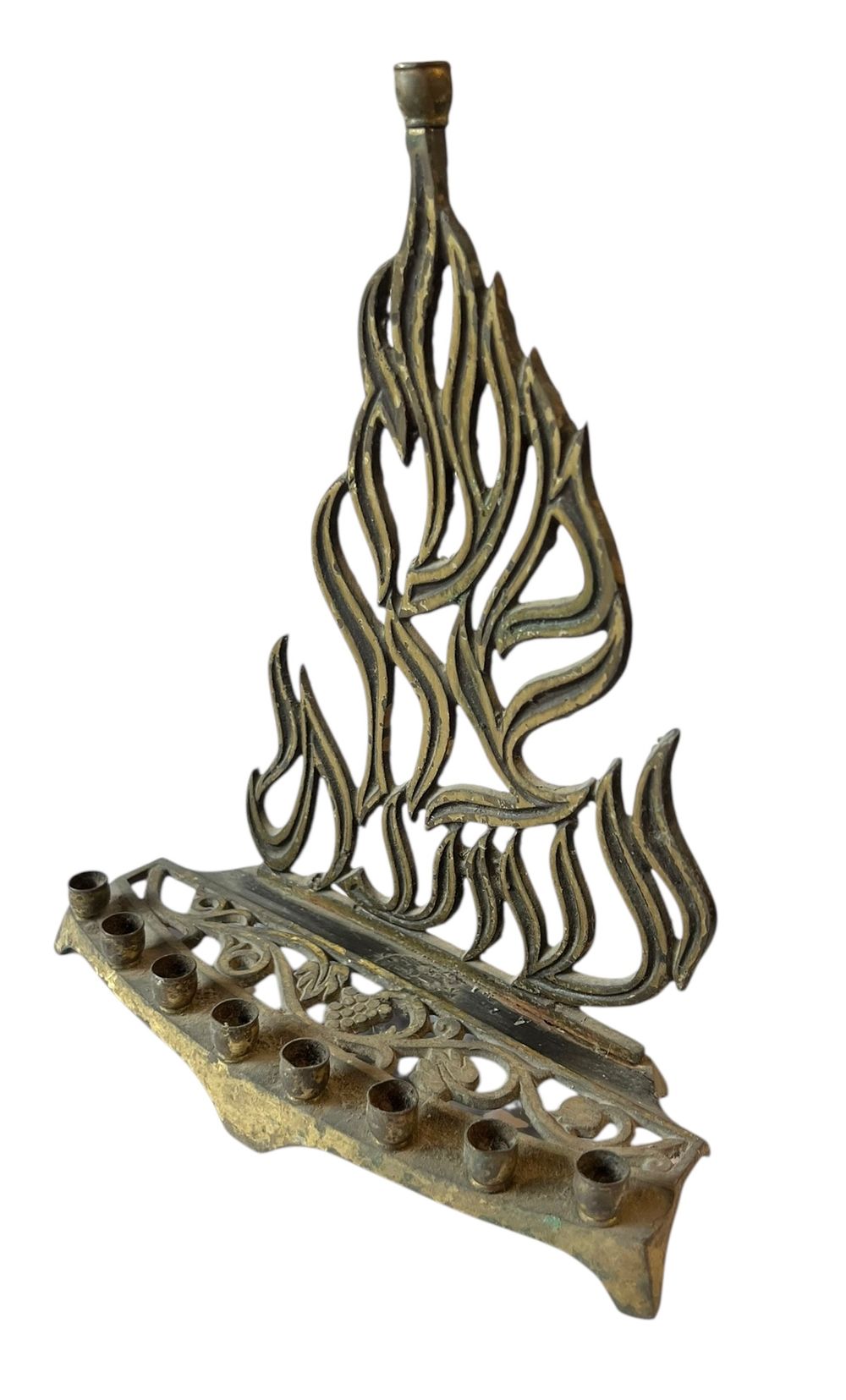 ישראליאנה - חנוכיית פליז 
כיתוב המילה ״ישועות״ 
חתום Made in israel 
22*18 סמ