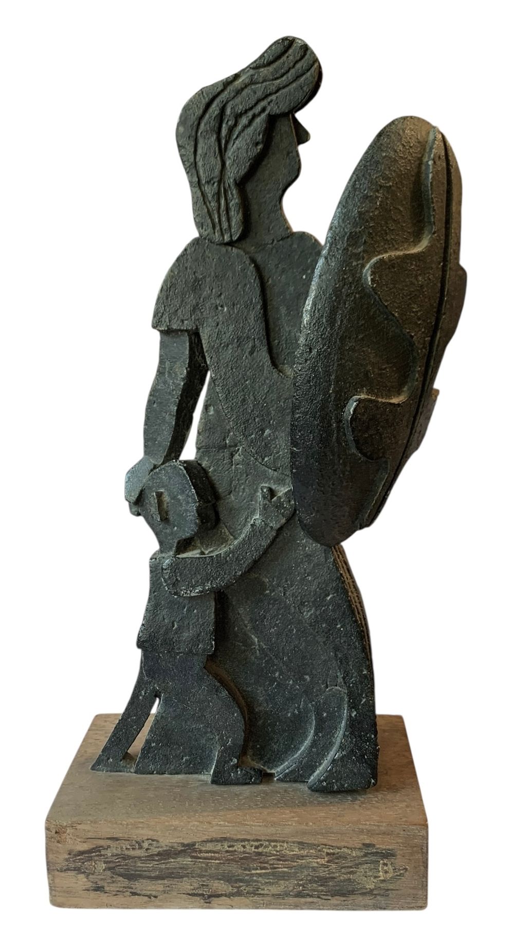 פרנק מייזלר - פסל ברונזה - ״ אמא מגנה ״ 
פסל מיוחד ומרשים 
סצנת אם מגנה על בנה עם מגן גדול. 