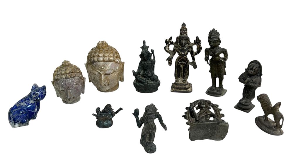 לוט 11 פסלונים בגדלים קטנים - אלים הינדים 
ראשי בודהה ואלים מן המיתולוגיה ההינדואית 
פליז ואבן 