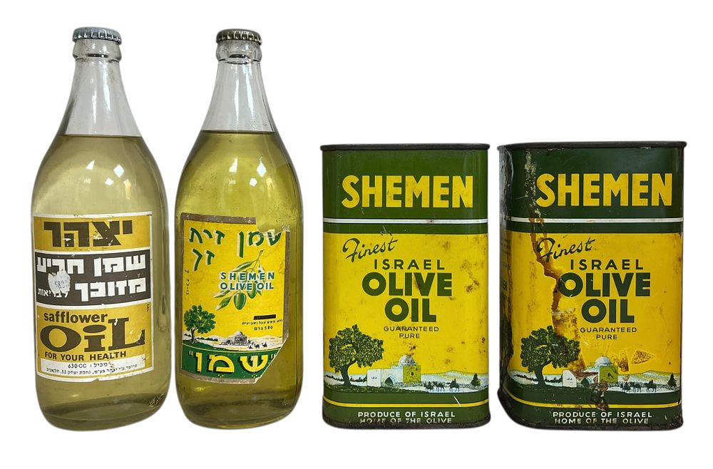 ישראליאנה - לוט 4 מכלי שמן וינטג' 
שנות ה50-60 
2 פחים שמן זית של חברת שמן - מצב טוב מאוד - 