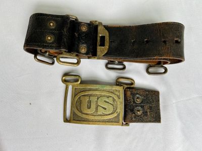 M-1874 Palmer Brace US Belt & Plate. Very nice condition with a great patina, partial leather 
