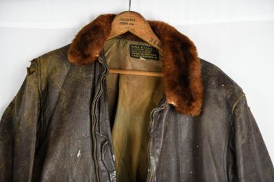 Bauer WWII US Navy G-1 Leather Flight Jacket. A nice World War II, U.S. Navy, G1 flight jacket 