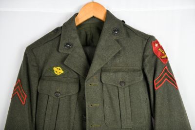 Identified WWII USMC 5th Amphibious Corps Uniform. A very nice World War II, United States 