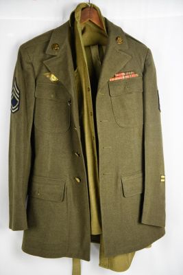 WWII US Western Pacific Uniform Group. A very nice World War II, US Western Pacific Theater 