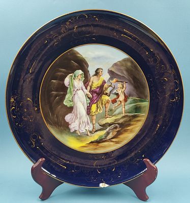 Настенная большая живописная тарелка "Орфей и Эвридика". Австро-Венгрия, XIX век. 
Royal Vienna 